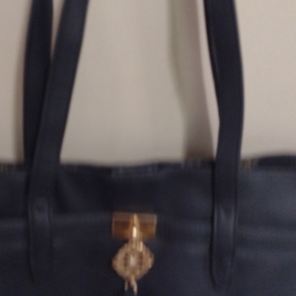 Blue Avon collection woman's shoulder bag - Picture 2 of 3